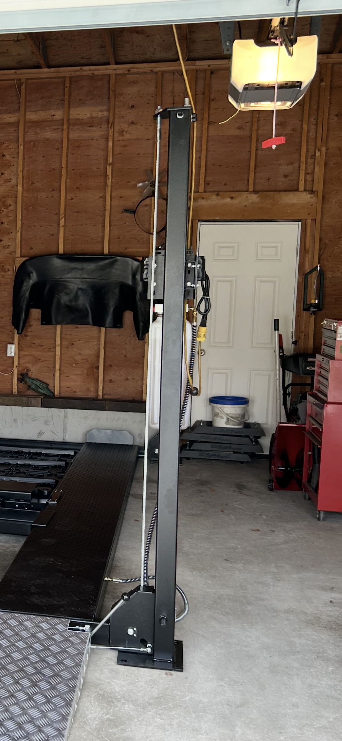 Inline Power Unit Angle Bracket | TEC Lifts